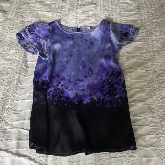 Beautifully detailed Michael Kors silky top - Picture 1 of 3